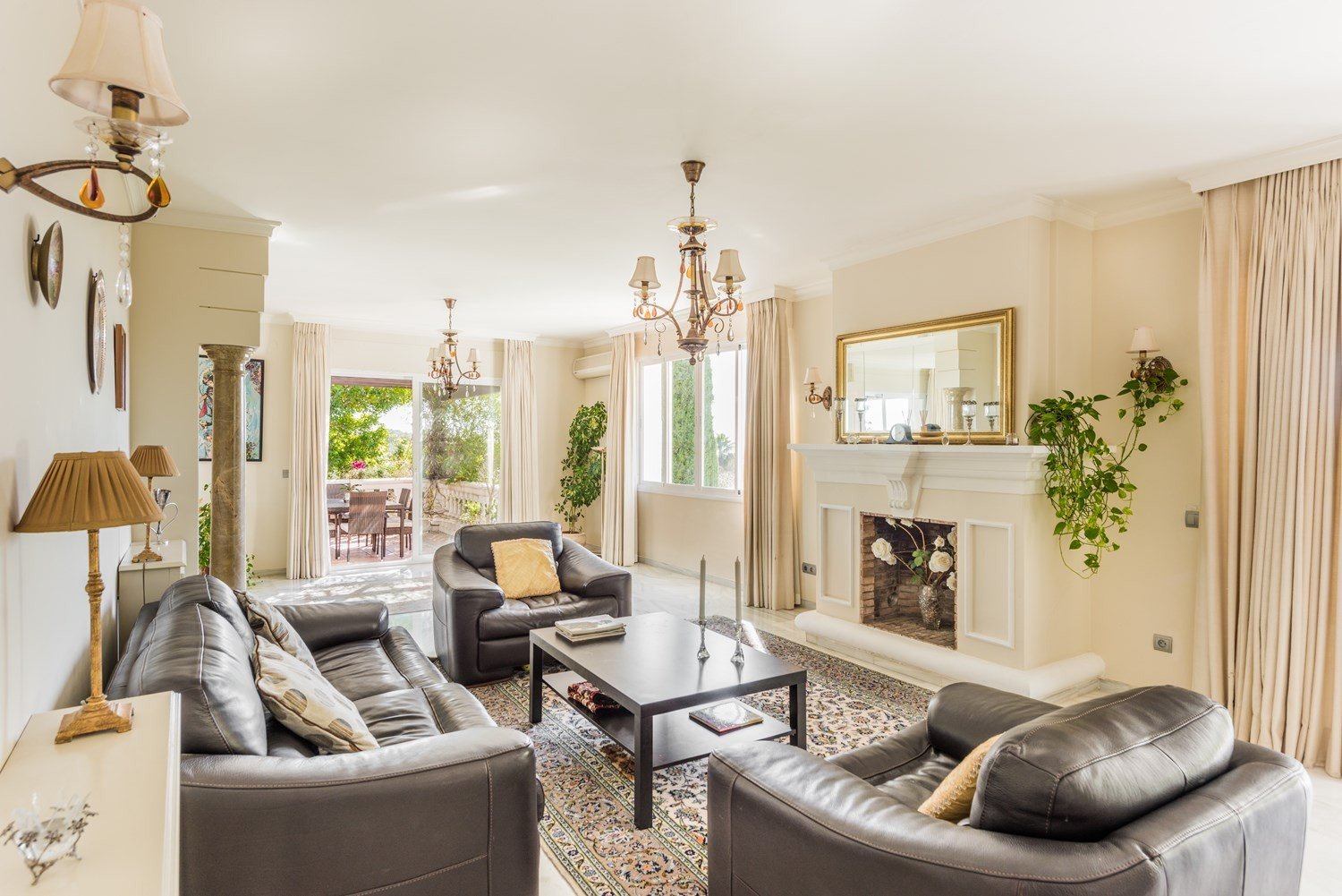 Villa for sale in Estepona Villa for sale in Estepona