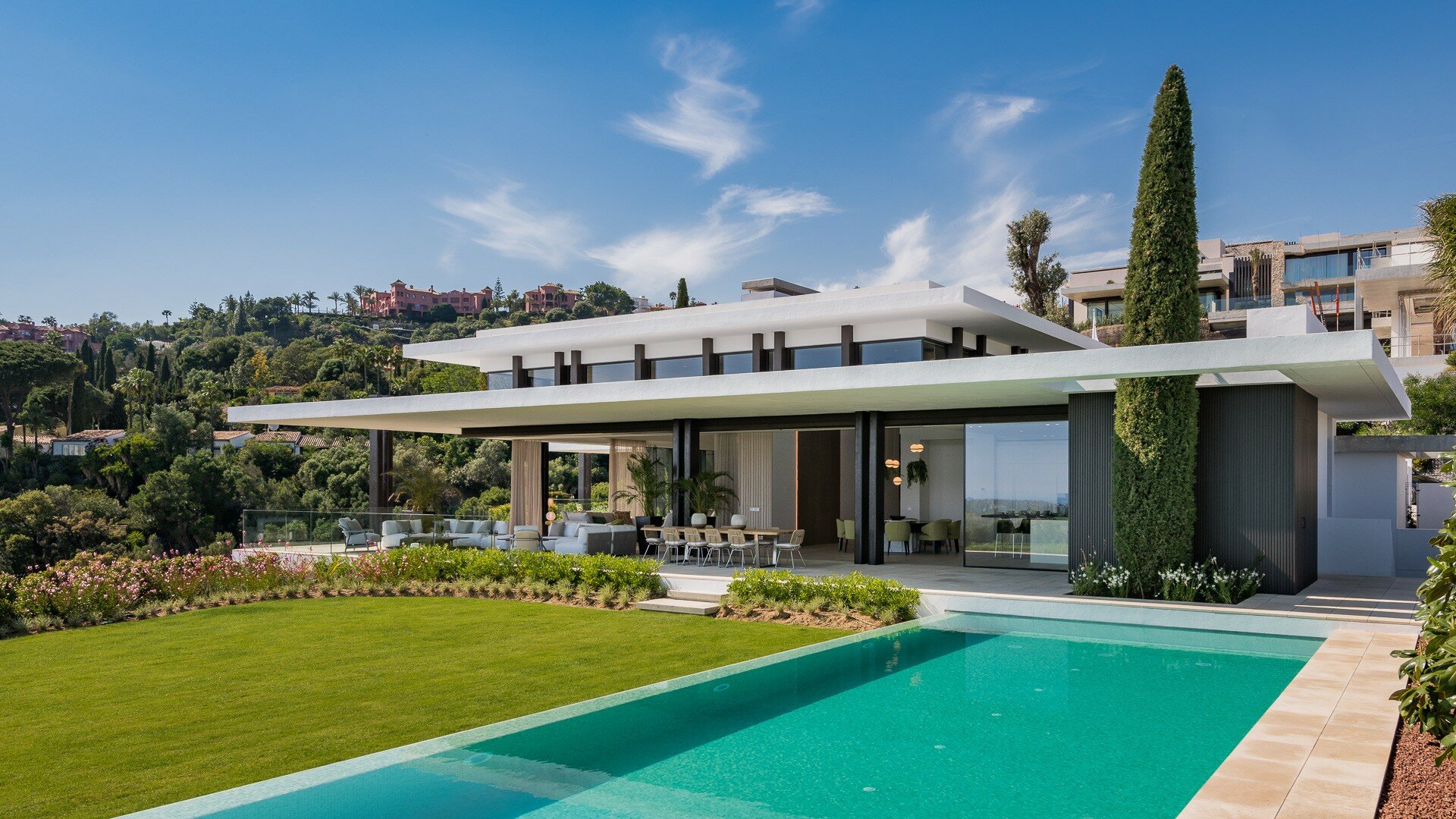 Villa for sale in Benahavis, La Quinta Villa for sale in Benahavis, La Quinta