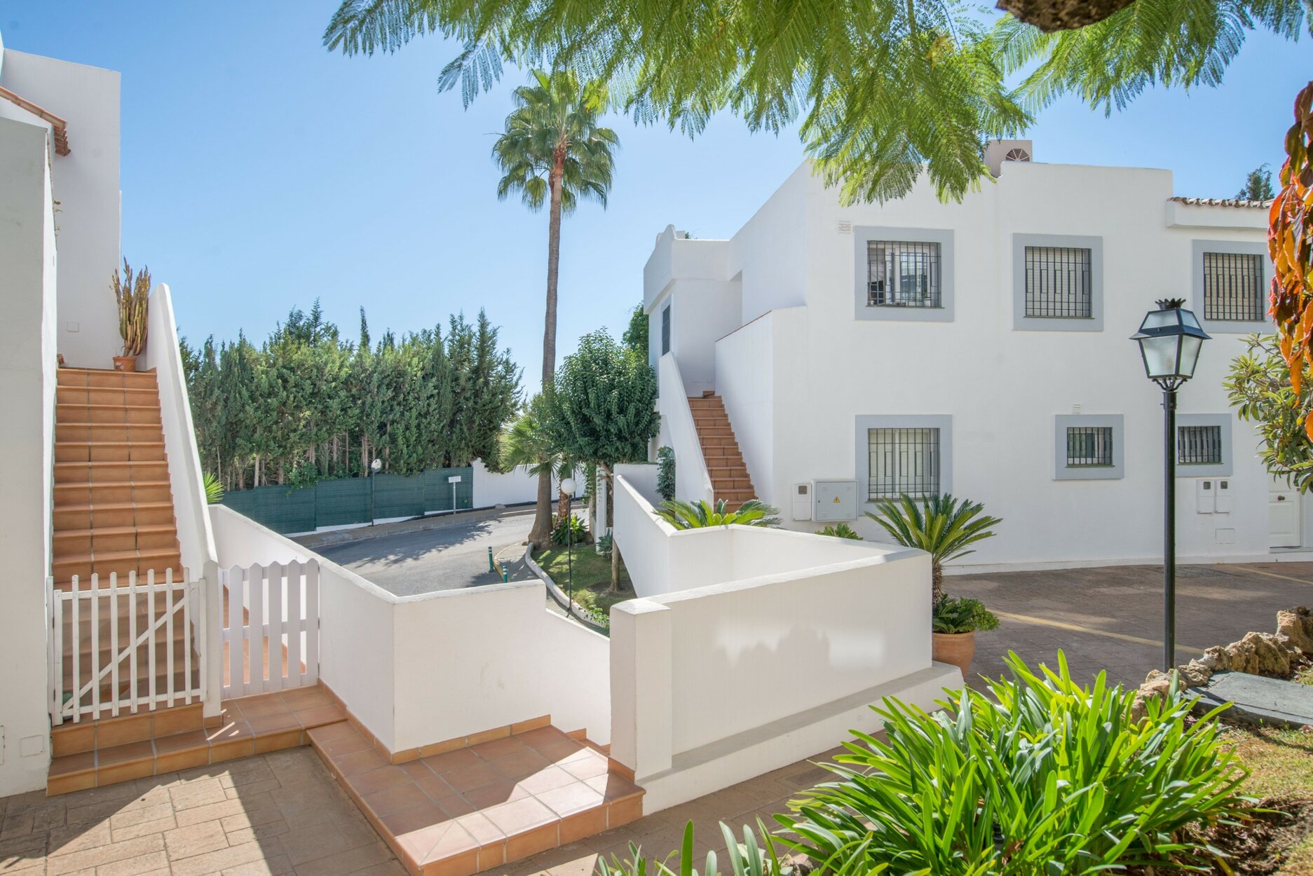 Apartment for sale in Marbella, Nueva Andalucia Apartment for sale in Marbella, Nueva Andalucia