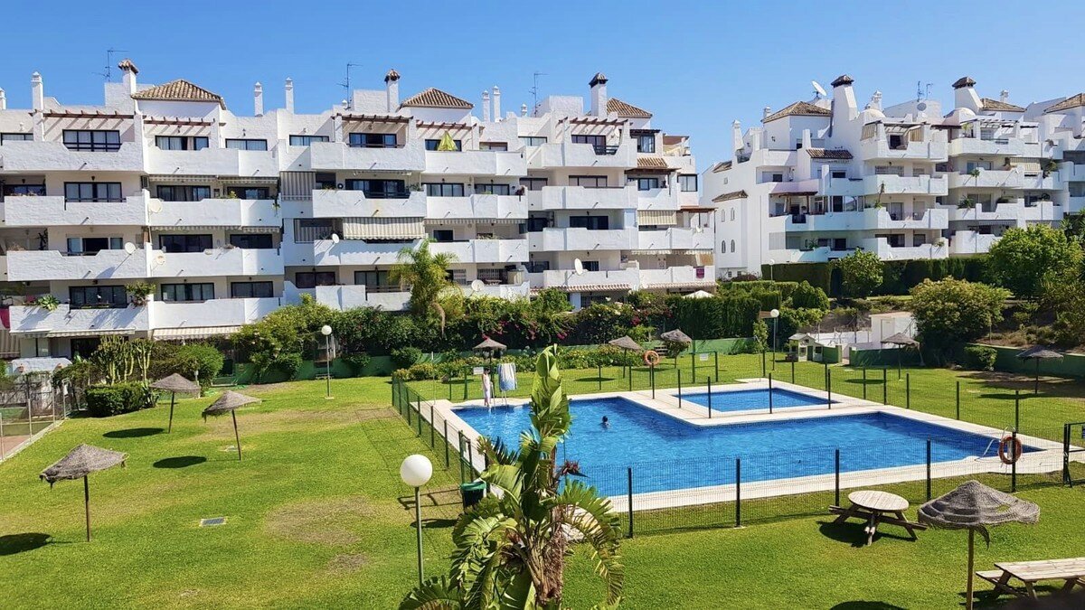 Apartment for sale in Estepona, Selwo Apartment for sale in Estepona, Selwo