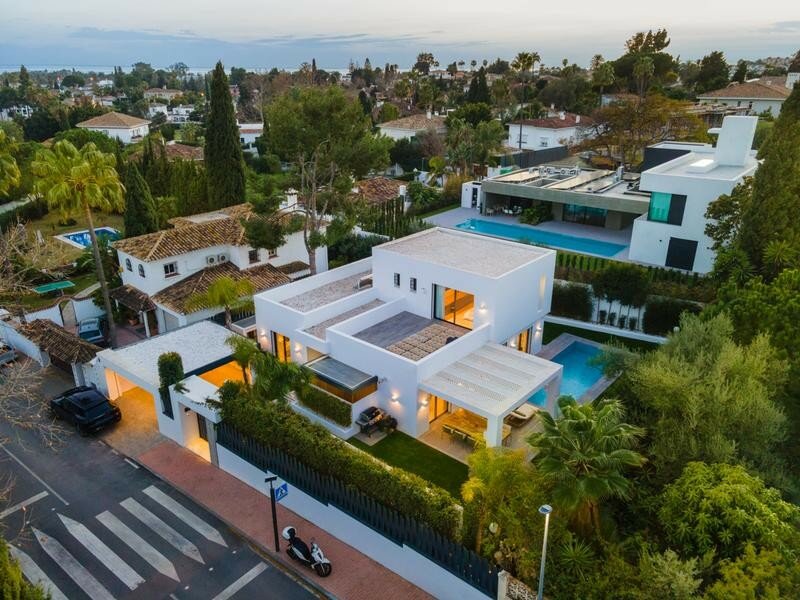 Villa for sale in San Pedro Alcantara, Guadalmina Alta Villa for sale in San Pedro Alcantara, Guadalmina Alta