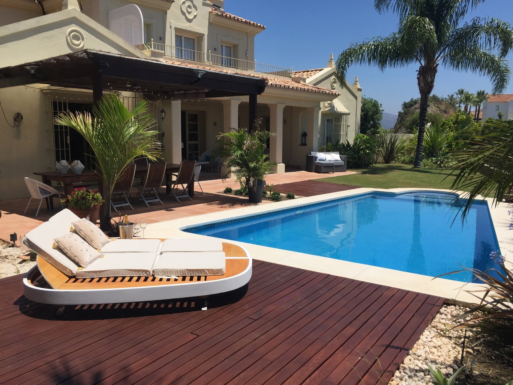 Villa for sale in Benahavis, Los Almendros Villa for sale in Benahavis, Los Almendros
