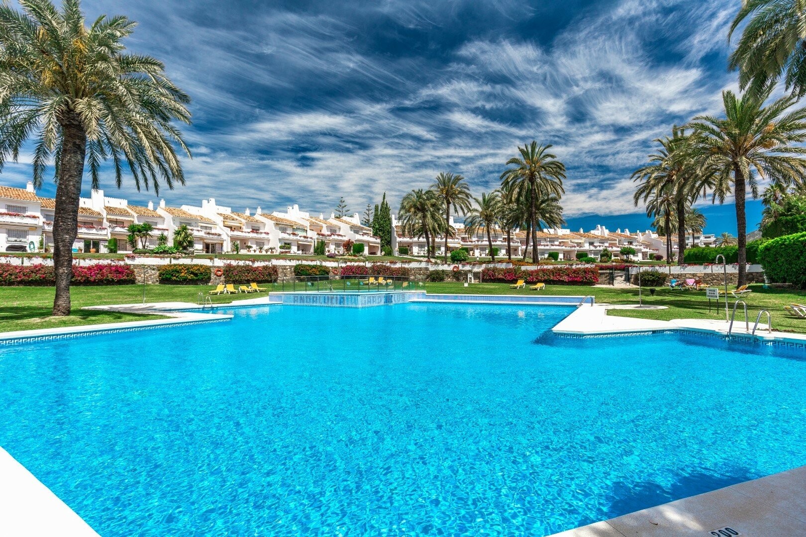 Apartment for sale in Marbella, Andalucia Garden Club Apartment for sale in Marbella, Andalucia Garden Club