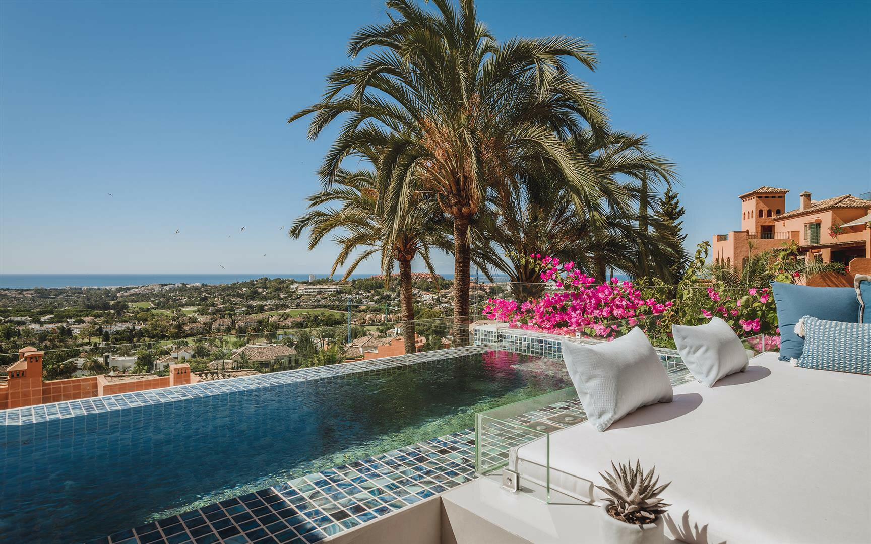 Penthouse for sale in Marbella, Les Belvederes Penthouse for sale in Marbella, Les Belvederes