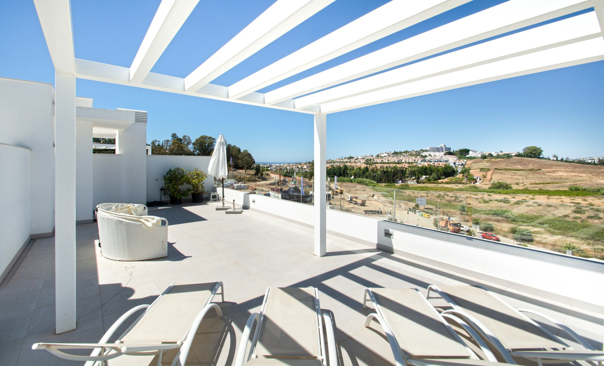 Apartment for sale in Estepona, Atalaya Apartment for sale in Estepona, Atalaya