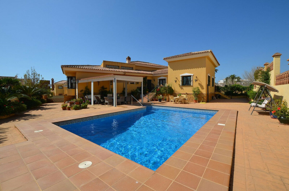 Villa for sale in Benalmadena, Torrequebrada Villa for sale in Benalmadena, Torrequebrada