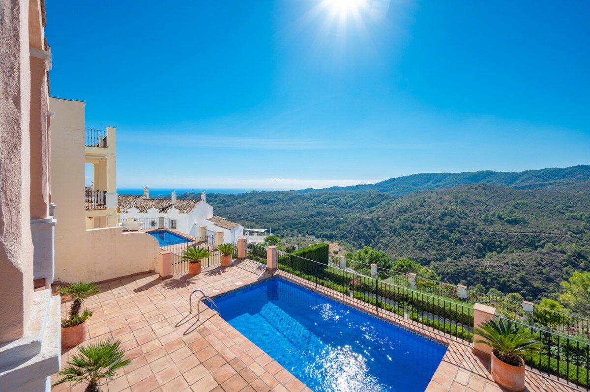Villa for sale in Benahavis Villa for sale in Benahavis