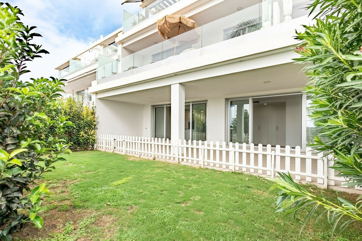 Apartment for sale in Estepona, New Golden Mile Apartment for sale in Estepona, New Golden Mile