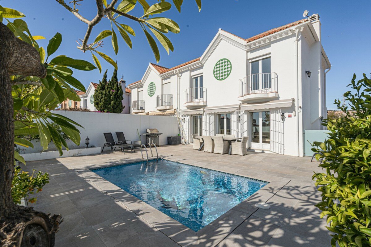 Villa for sale in Mijas, Calahonda Villa for sale in Mijas, Calahonda