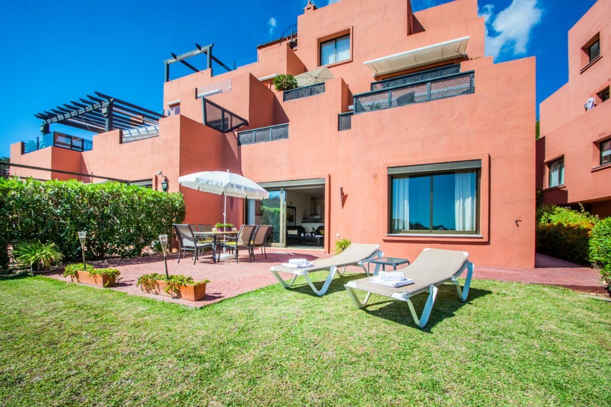 Apartment for sale in Marbella, La Mairena Apartment for sale in Marbella, La Mairena