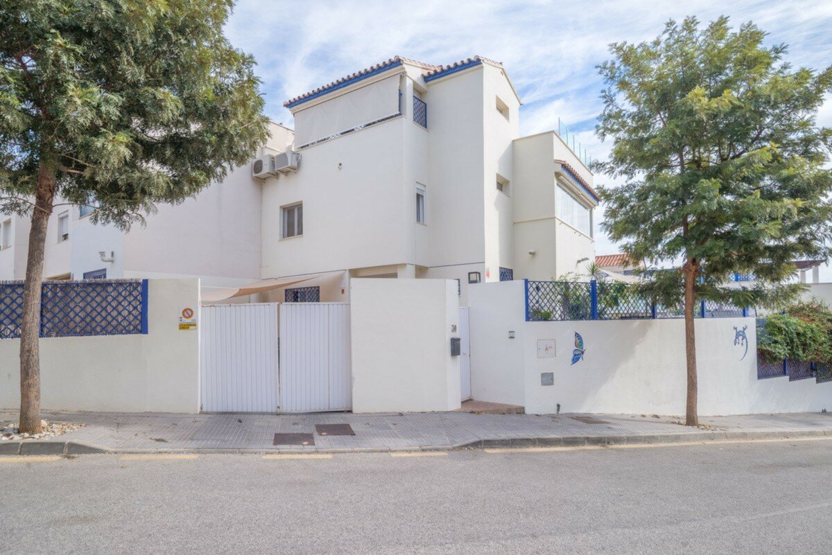 Villa for sale in Torremolinos Villa for sale in Torremolinos