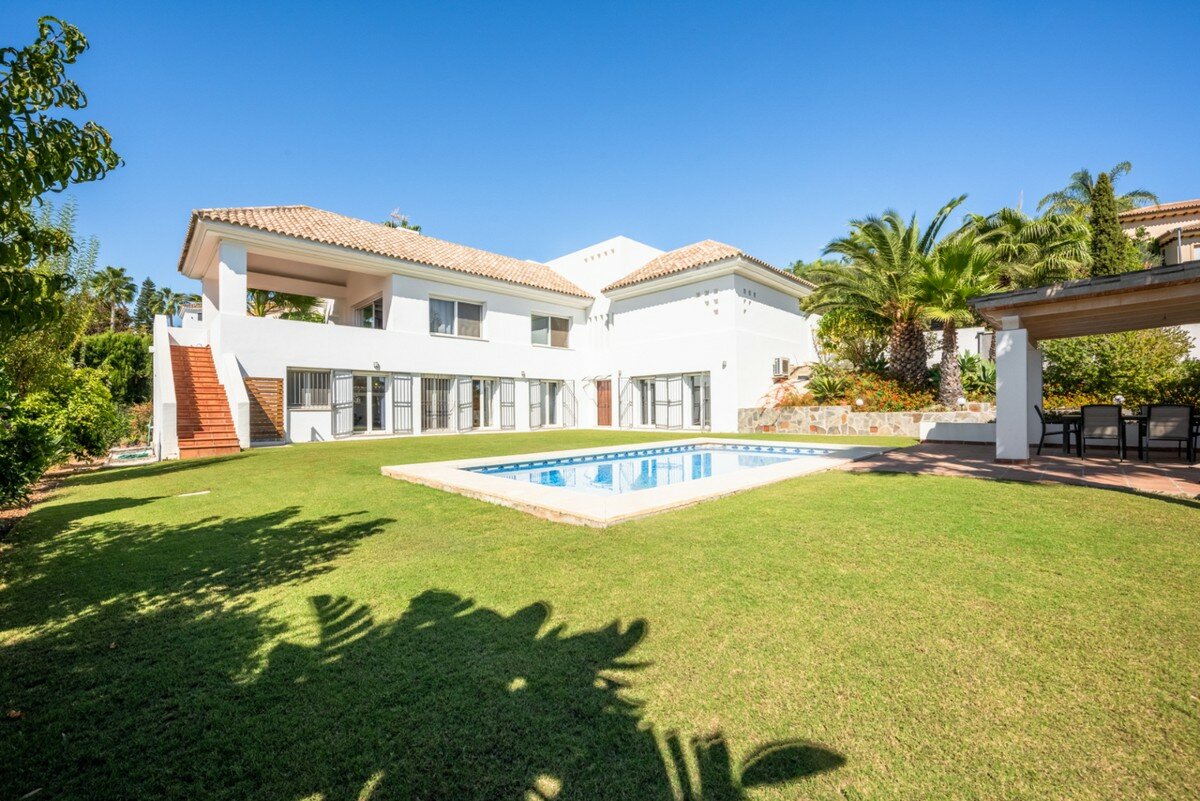 Villa for sale in Benahavis Villa for sale in Benahavis
