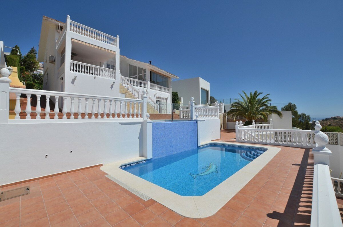 Villa for sale in Benalmadena, Arroyo de la Miel Villa for sale in Benalmadena, Arroyo de la Miel