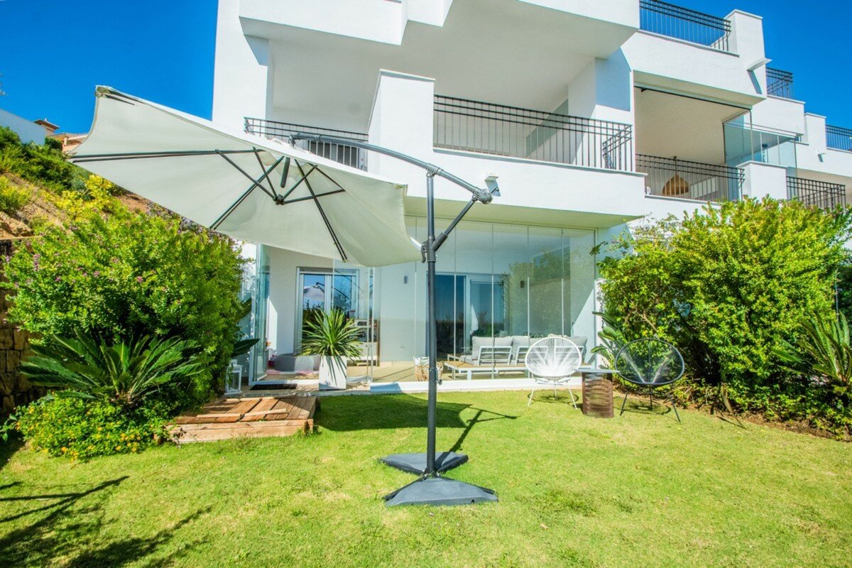 Apartment for sale in Marbella, La Mairena Apartment for sale in Marbella, La Mairena