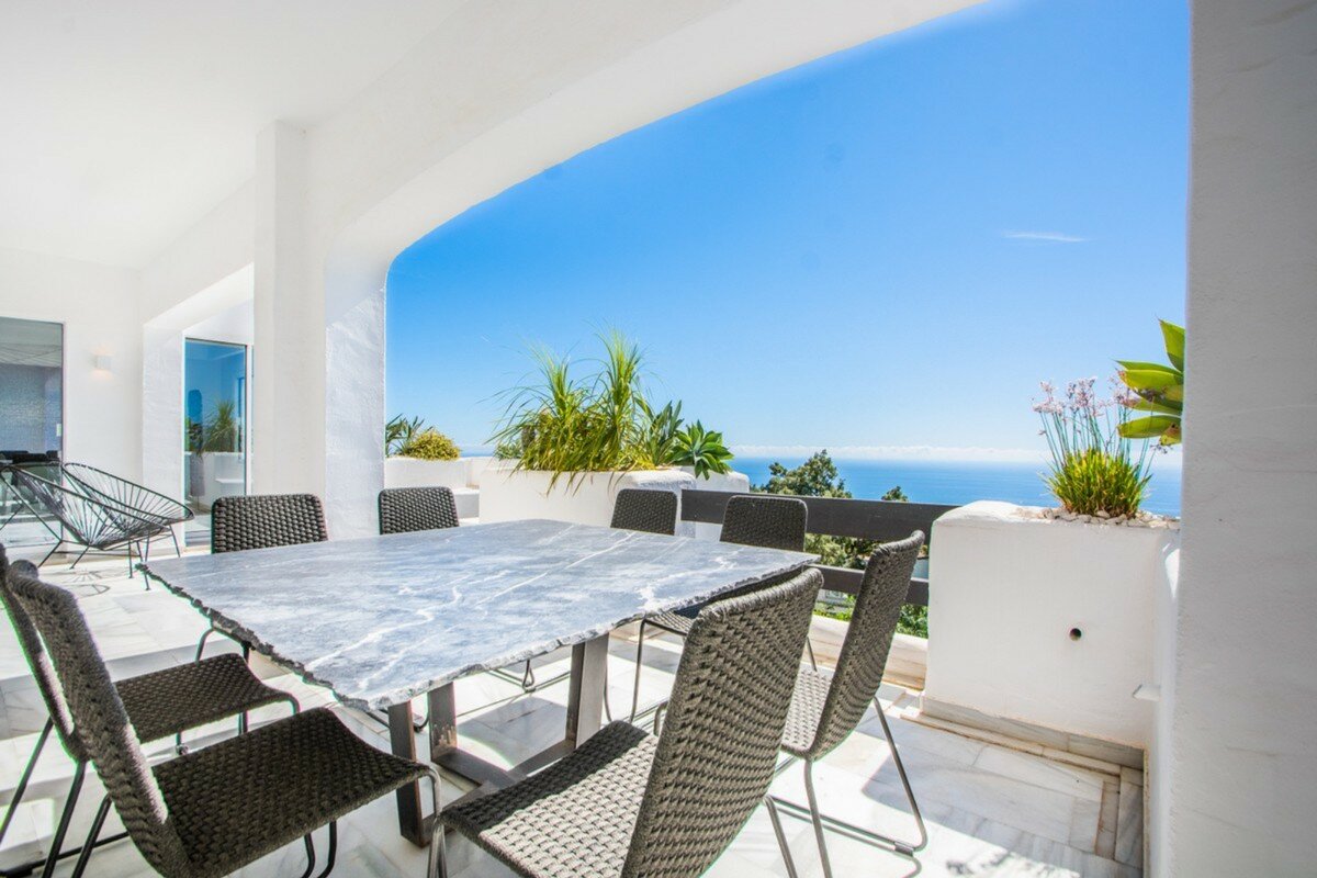 Penthouse for sale in Marbella, La Mairena Penthouse for sale in Marbella, La Mairena