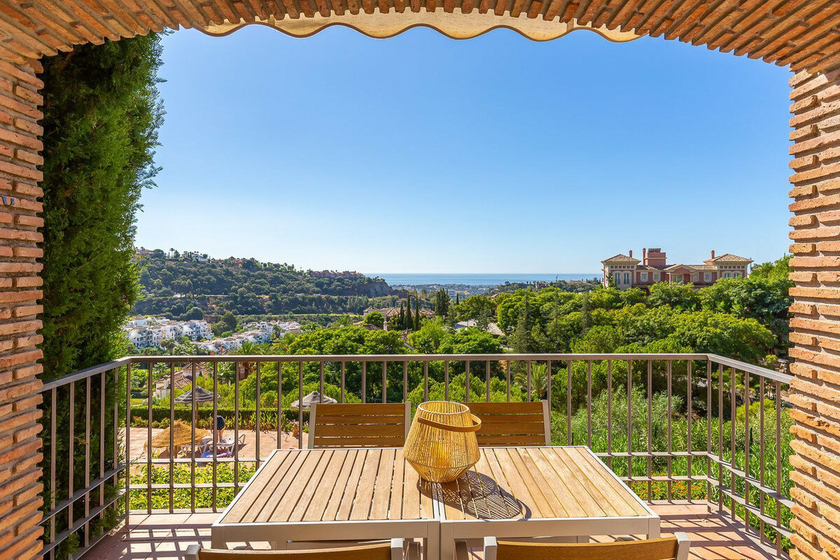 Apartment for sale in Benahavis, Los Arqueros Apartment for sale in Benahavis, Los Arqueros