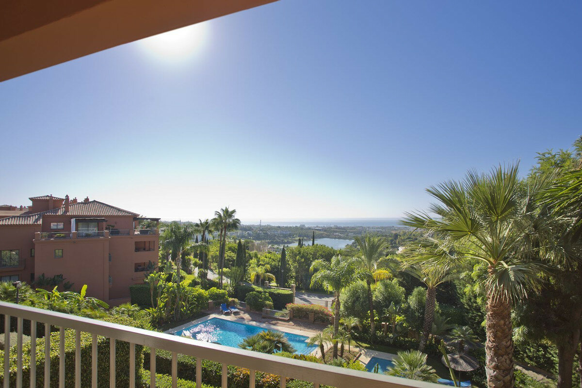 Apartment for sale in Benahavis, Los Flamingos Apartment for sale in Benahavis, Los Flamingos