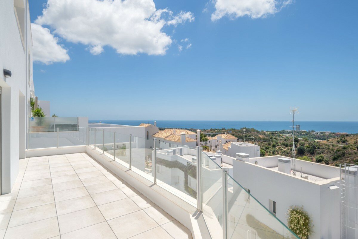 Penthouse for sale in Marbella, Altos de los Monteros Penthouse for sale in Marbella, Altos de los Monteros