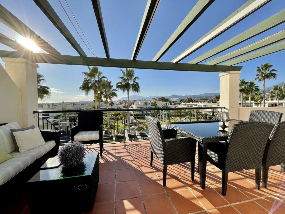 Apartment for sale in Marbella, Nueva Andalucia Apartment for sale in Marbella, Nueva Andalucia