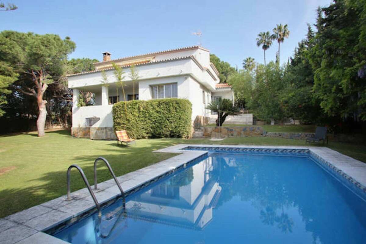 Villa for sale in Marbella, Elviria Villa for sale in Marbella, Elviria