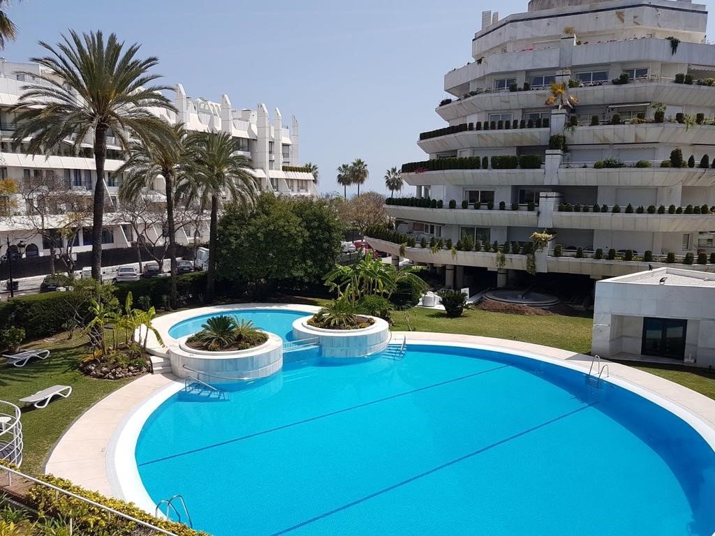 Apartment for rent in Marbella, Calle Estebanez Calderon Apartment for rent in Marbella, Calle Estebanez Calderon