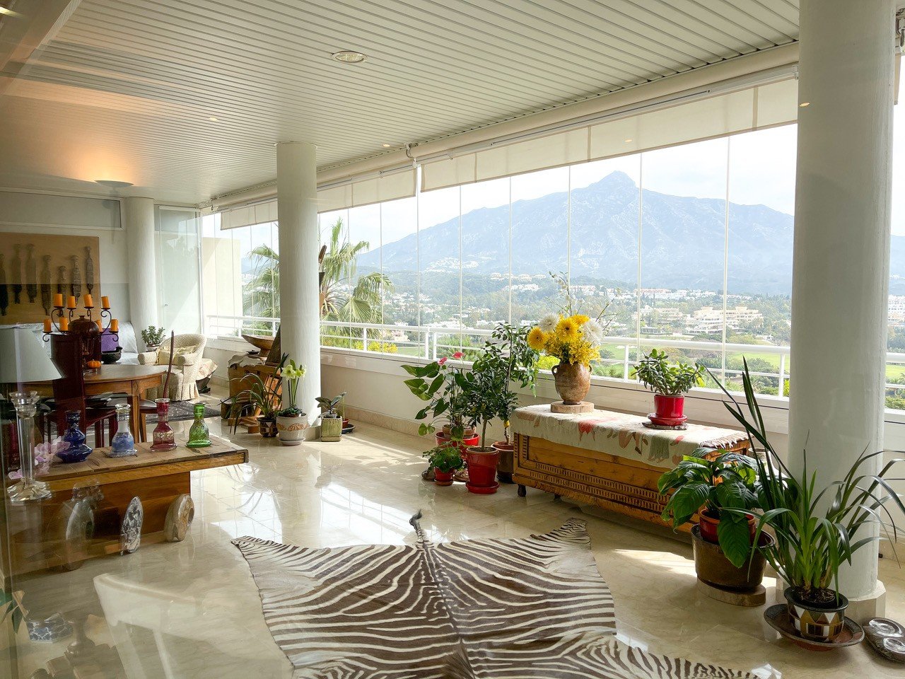 Apartment for sale in Marbella, Nueva Andalucia Apartment for sale in Marbella, Nueva Andalucia