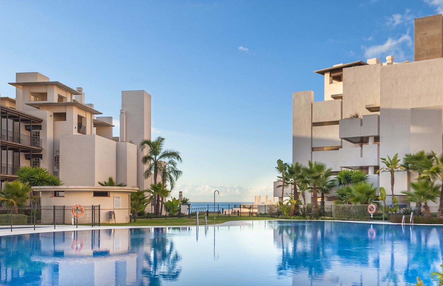 Apartment for sale in Estepona, New Golden Mile Apartment for sale in Estepona, New Golden Mile