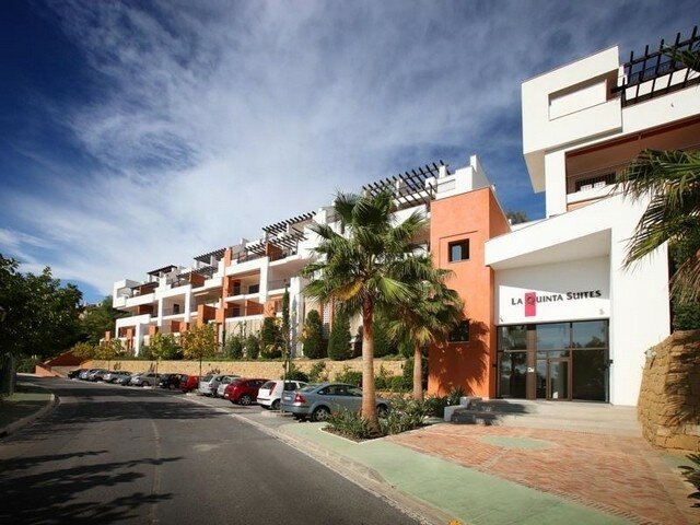 Apartment for sale in Benahavis, La Quinta Apartment for sale in Benahavis, La Quinta