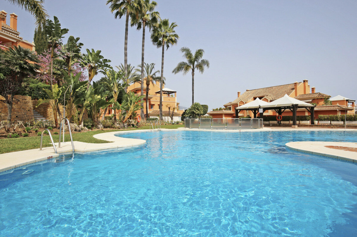 Apartment for sale in Marbella, Nueva Andalucia Apartment for sale in Marbella, Nueva Andalucia