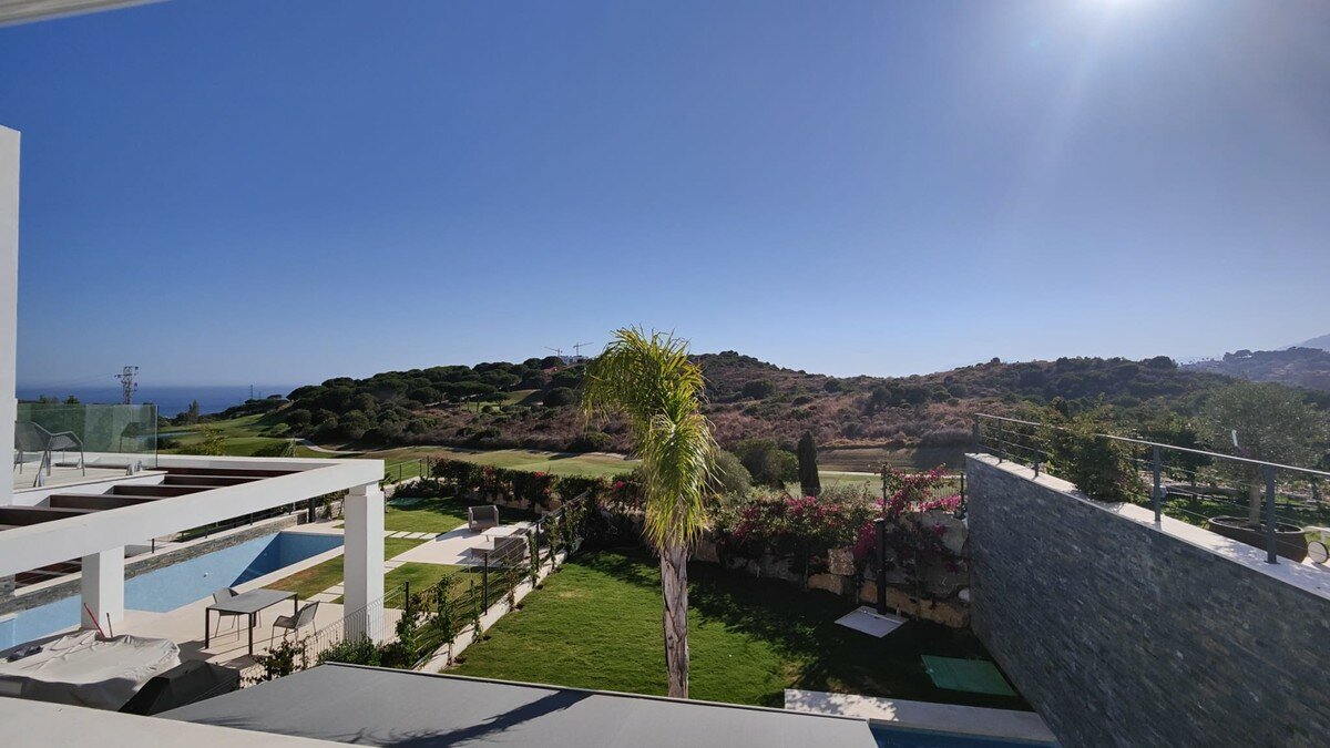 Villa for sale in Mijas, Calahonda Villa for sale in Mijas, Calahonda