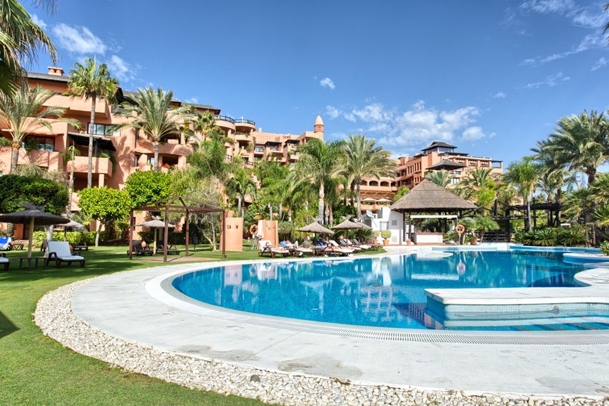 Apartment for sale in Estepona, New Golden Mile Apartment for sale in Estepona, New Golden Mile