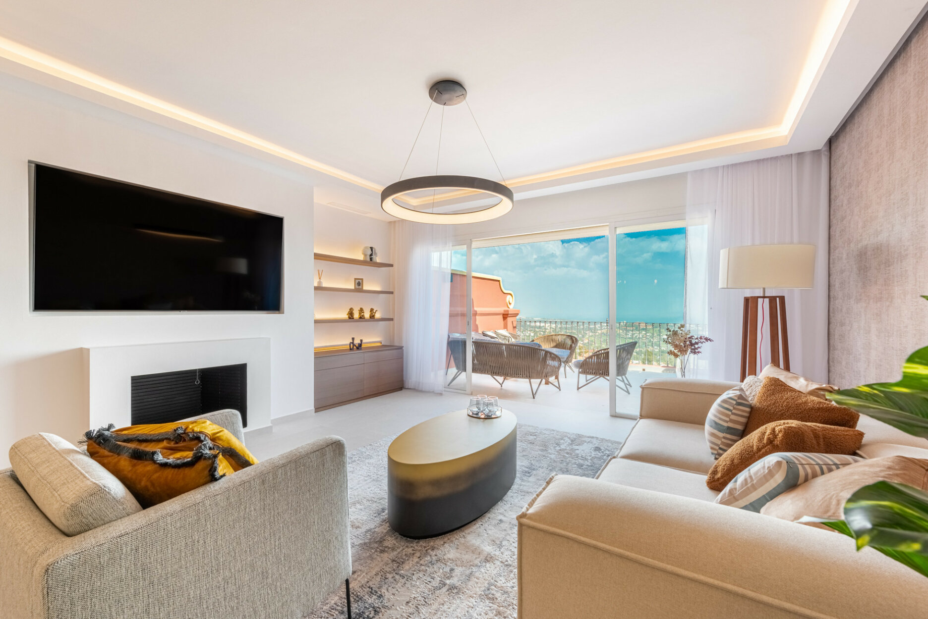 Penthouse for sale in Benahavis, Monte Halcones Penthouse for sale in Benahavis, Monte Halcones