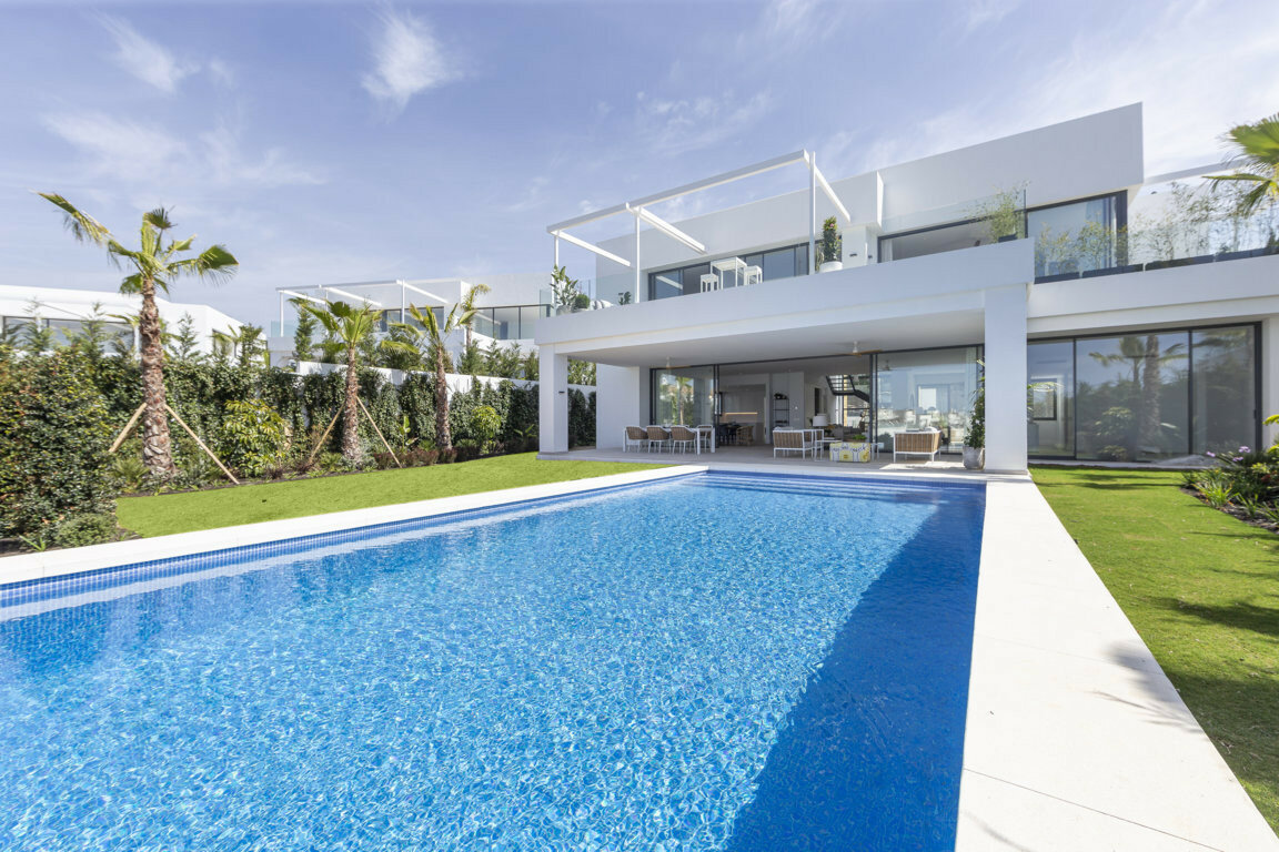 Villa for sale in Marbella, Cabopino Villa for sale in Marbella, Cabopino