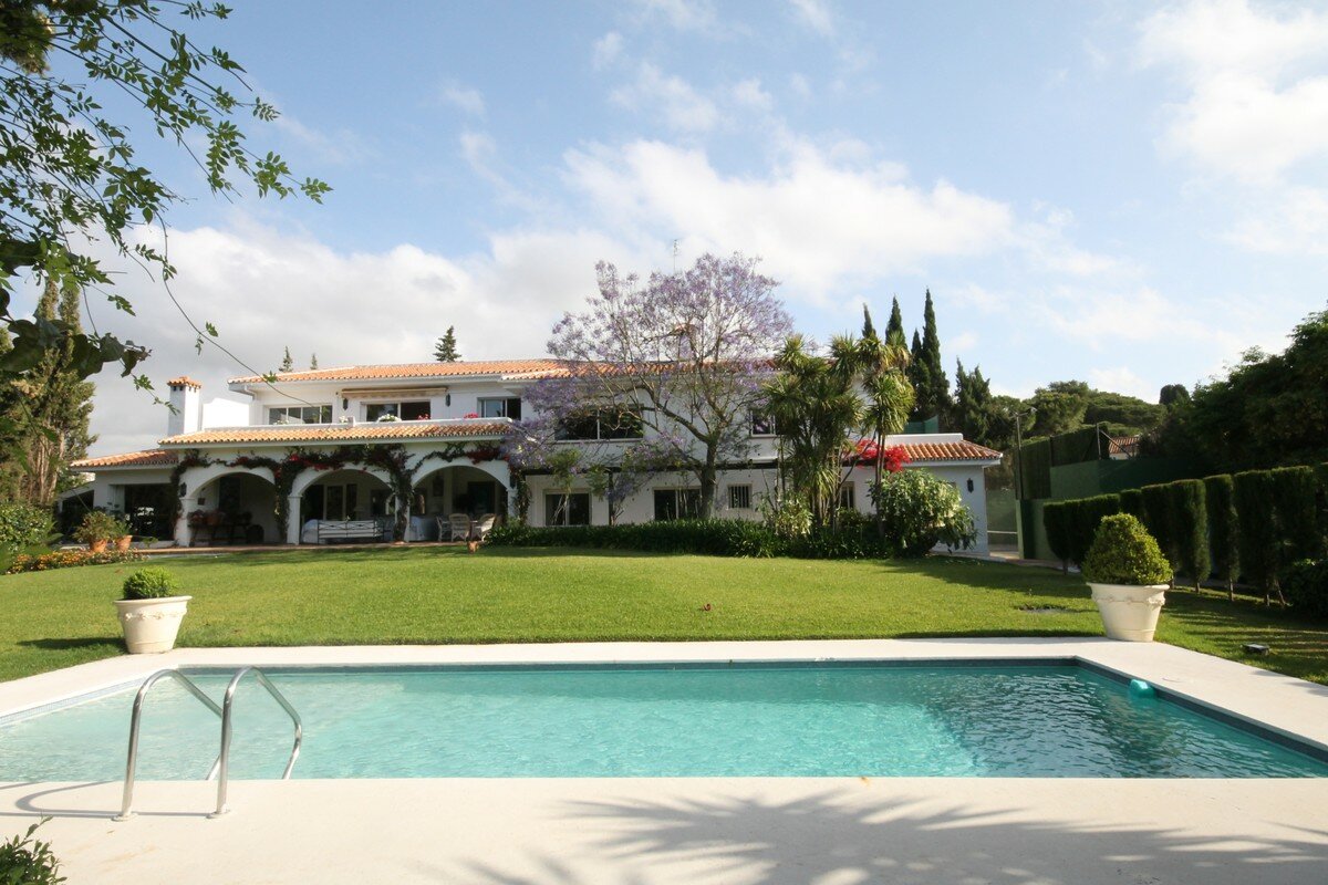 Villa for sale in Mijas, Calahonda Villa for sale in Mijas, Calahonda