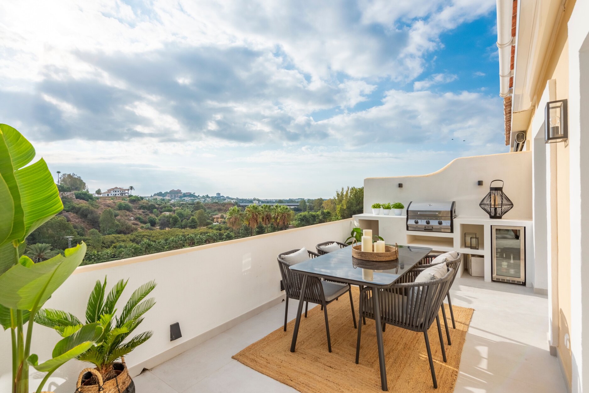 Penthouse for sale in Benahavis, La Quinta Penthouse for sale in Benahavis, La Quinta