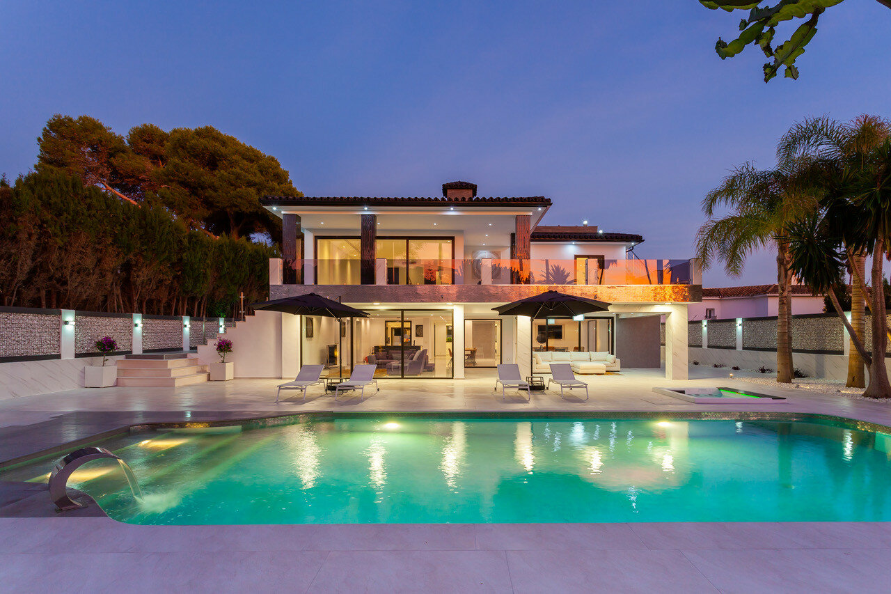 Villa for rent in Marbella, Los Monteros Playa Villa for rent in Marbella, Los Monteros Playa