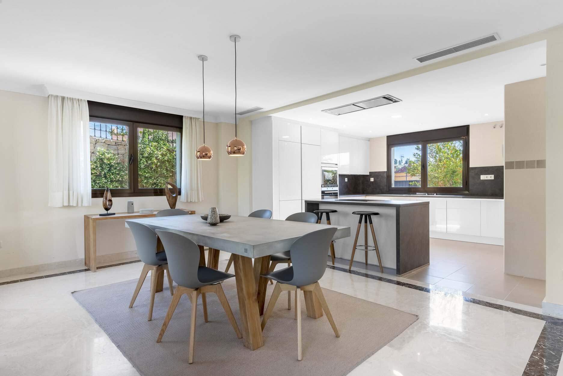 Villa for sale in Estepona Villa for sale in Estepona