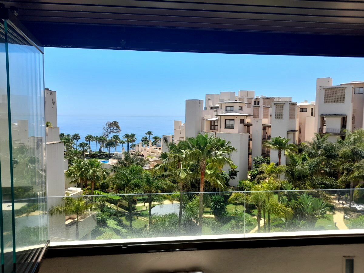Apartment for sale in Estepona, New Golden Mile Apartment for sale in Estepona, New Golden Mile
