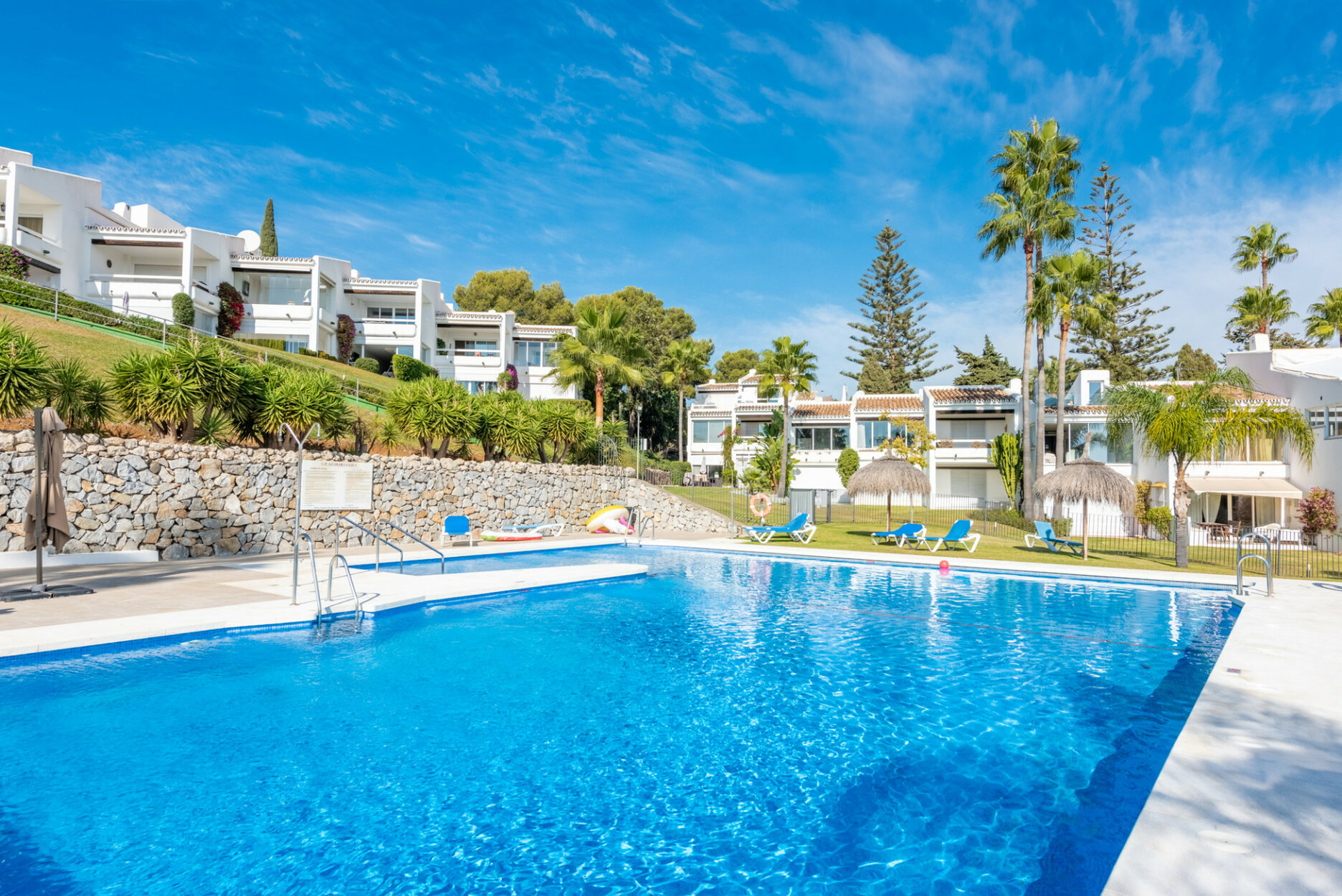 Apartment for sale in Marbella, Azahara I Apartment for sale in Marbella, Azahara I