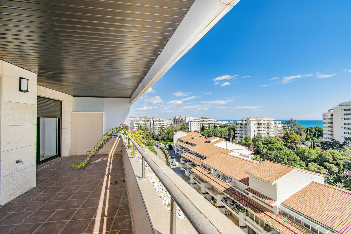 Apartment for sale in Marbella, Marbella Golden Mile Apartment for sale in Marbella, Marbella Golden Mile