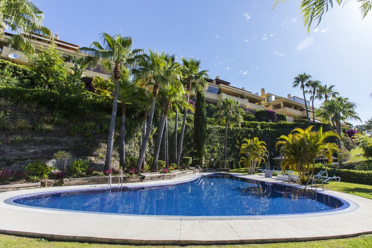 Penthouse for sale in Marbella, Sierra Blanca Penthouse for sale in Marbella, Sierra Blanca