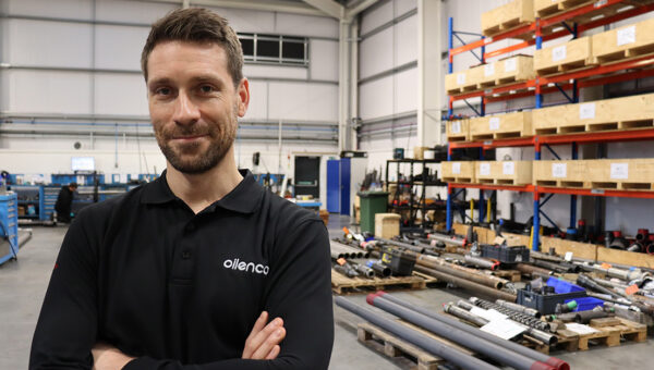 Dean Reynolds Web Spotlight
