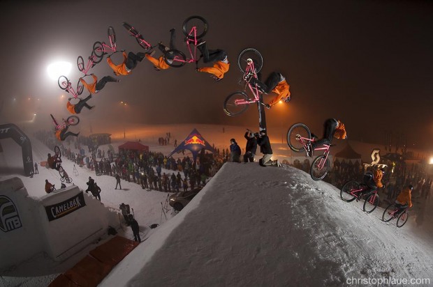 White_Style_2013_Pavel_Alekhin_Action_by_Christoph_Laue