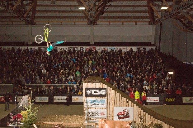 SwatchRocketair2012_pilgrim