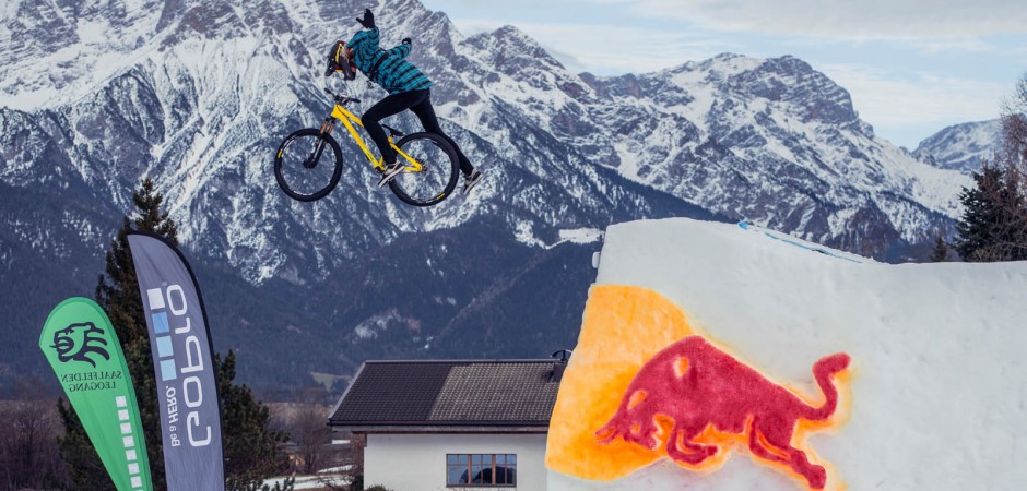 Adrian Tell © Bartek Woliński