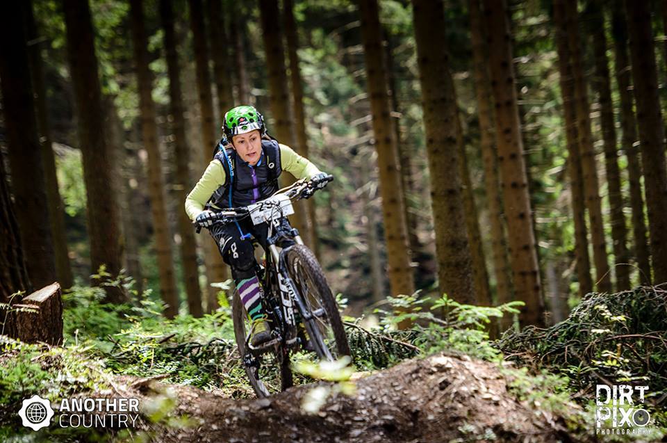 Höchst konzentriert auf dem Trail!