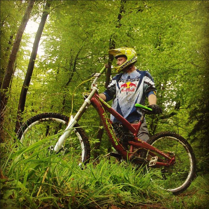 Jochen YT Tues Portrait User Bike Check