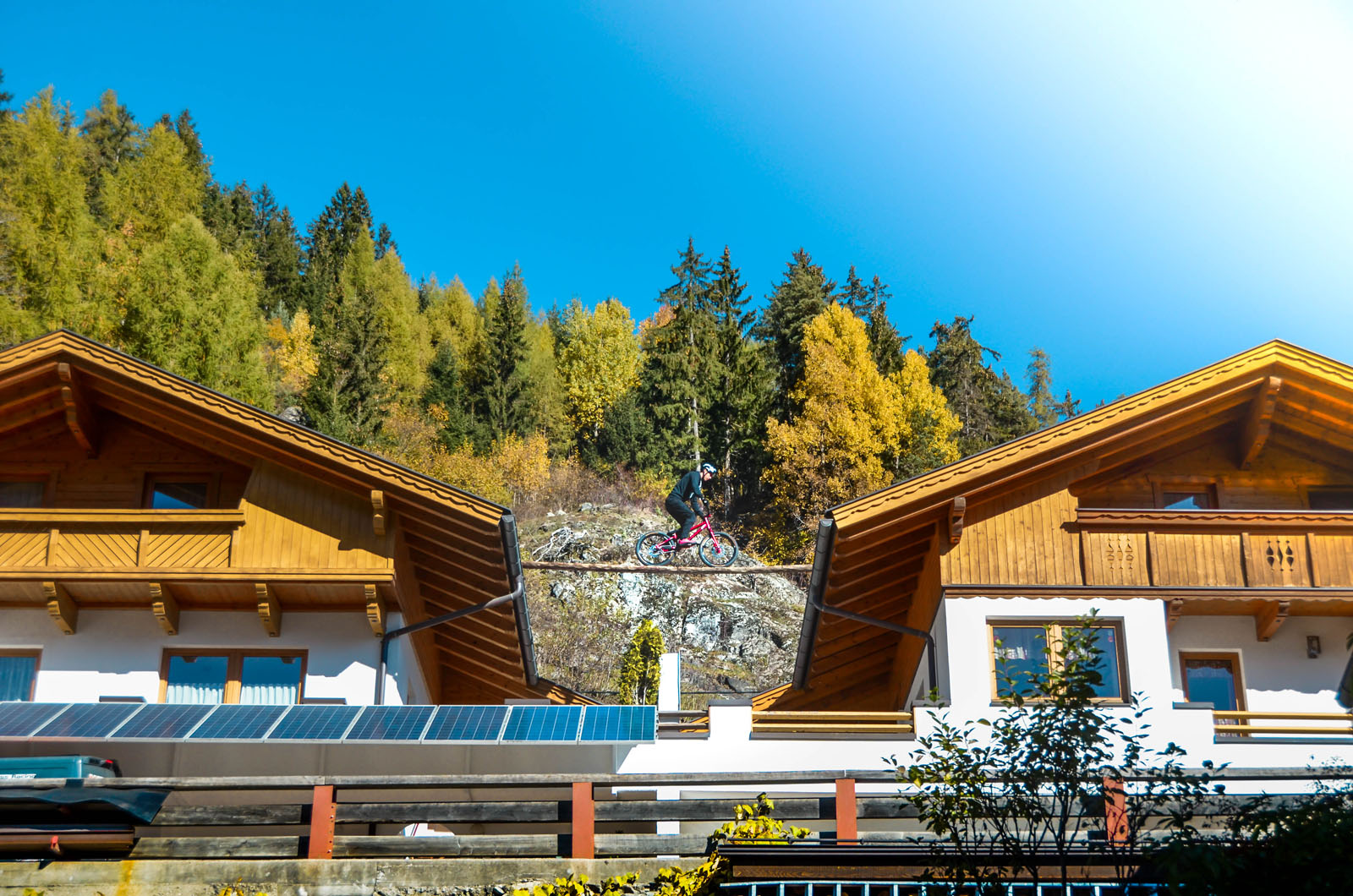 FabiolousEscape - Solche Nachbarn wünscht sich doch jeder.