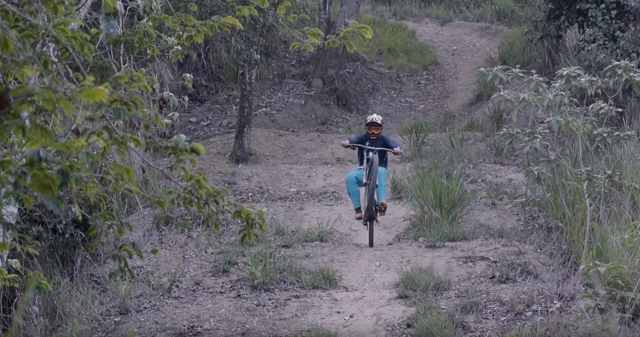 Troy Brosnan - Escape to paradise - Teil 1