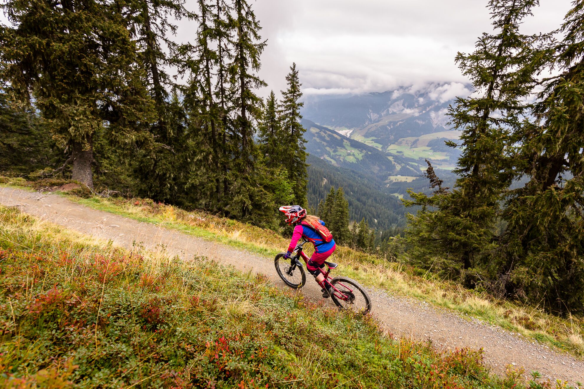 Steffie Teltscher - Enduro Series